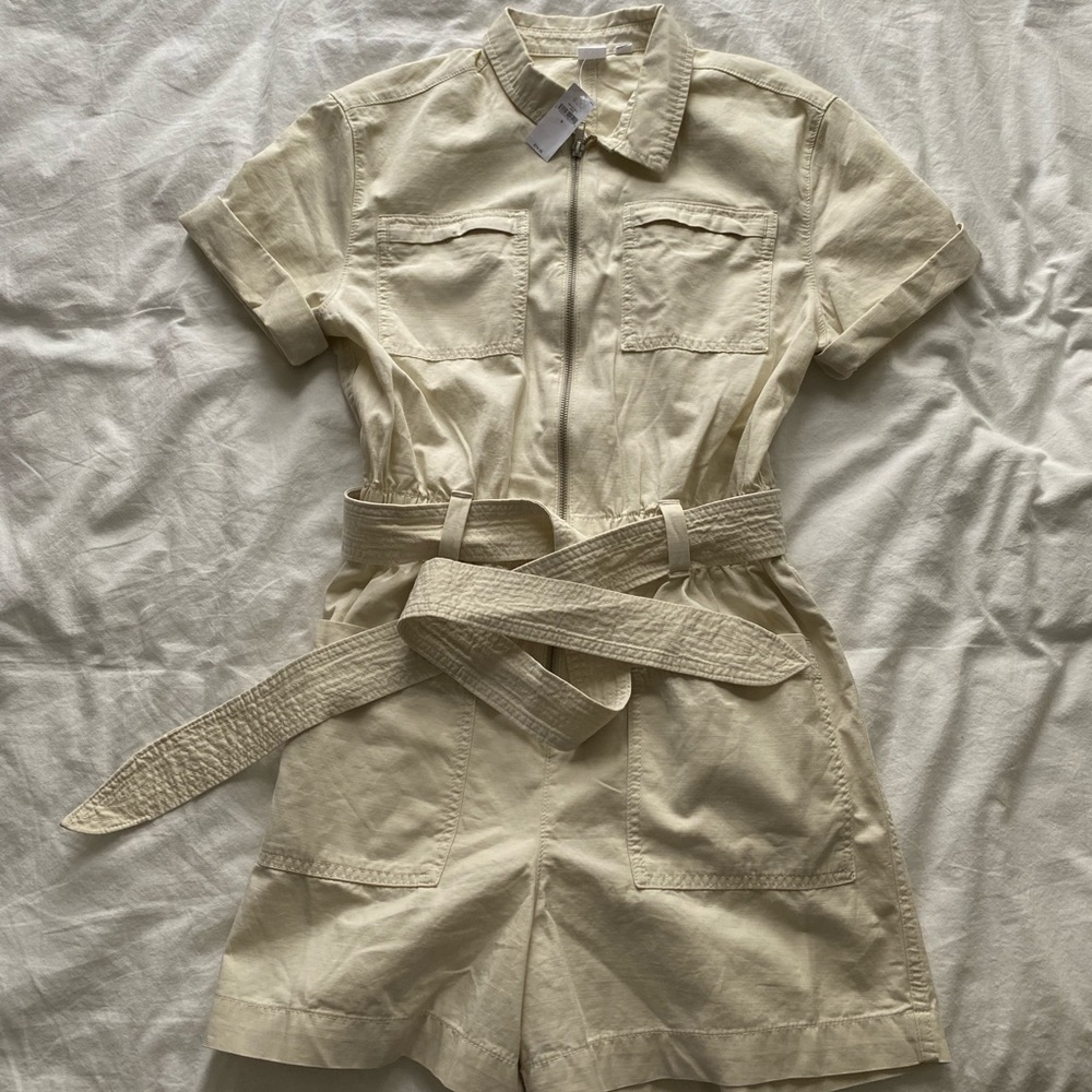 NWT GAP Utility Romper Jumpsuit Short Sleeve